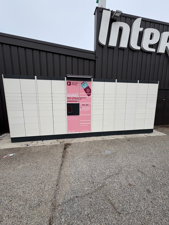 Locker Intermarche 24/7, 5 5 Rue Mathieu Duret, 07100 Annonay