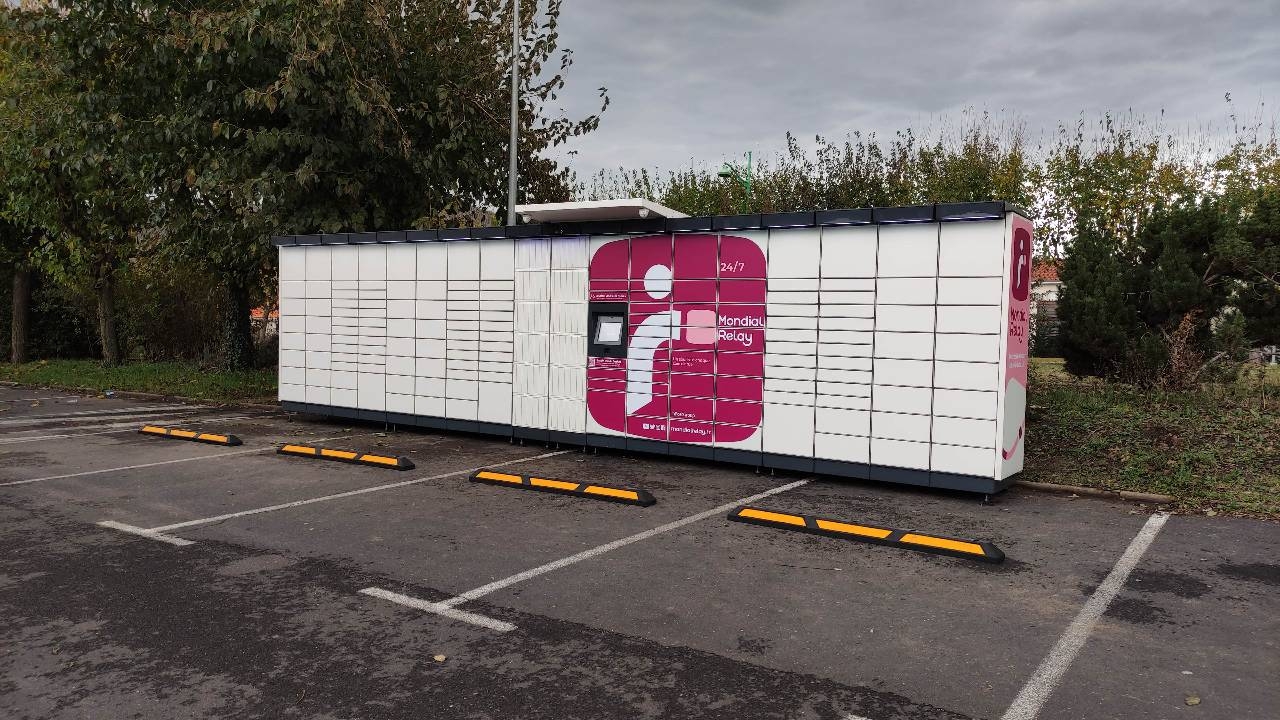 Locker 24/7 Aldi Vic le Compte, Boulevard du Général de Gaulle, 63270 Vic-le-Comte