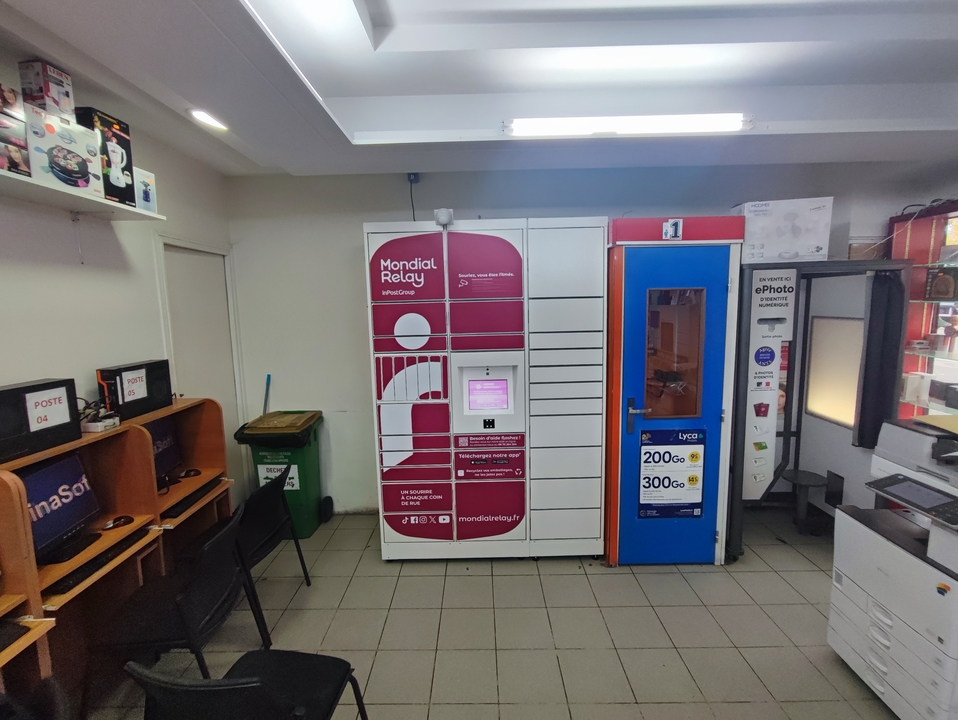 Locker Raouf Com, 75 75 Boulevard Ornano, 75018 Paris