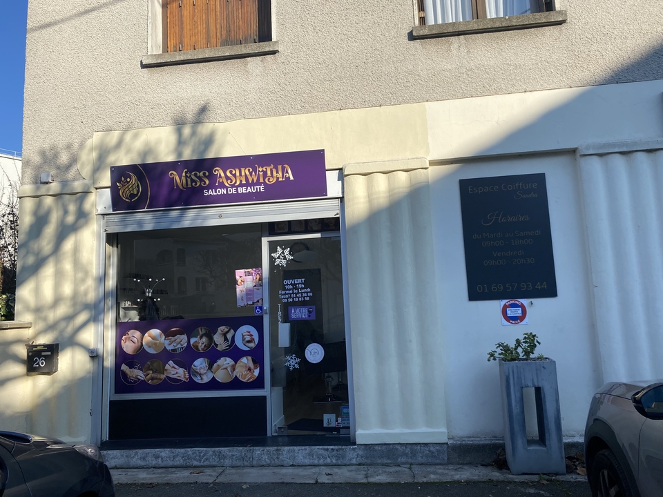 Miss Ashwitha Beaute Indienne, 26 Avenue Marcel Sembat, 91200 Athis-Mons