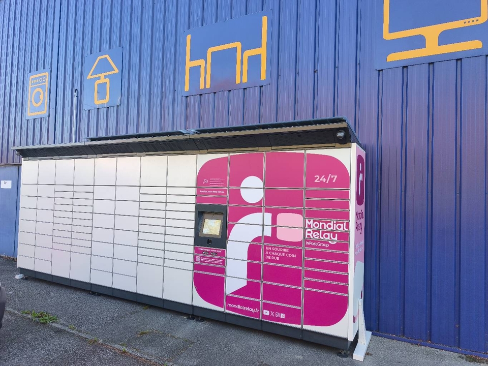 Locker Conforama 56100 Lorient, Rue de la Chartreuse, 56100 Lorient