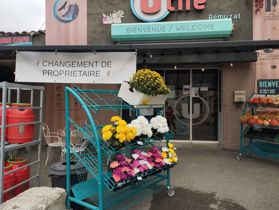L Univers de Galilee, 5 Place Louis Latil, 26510 Rémuzat