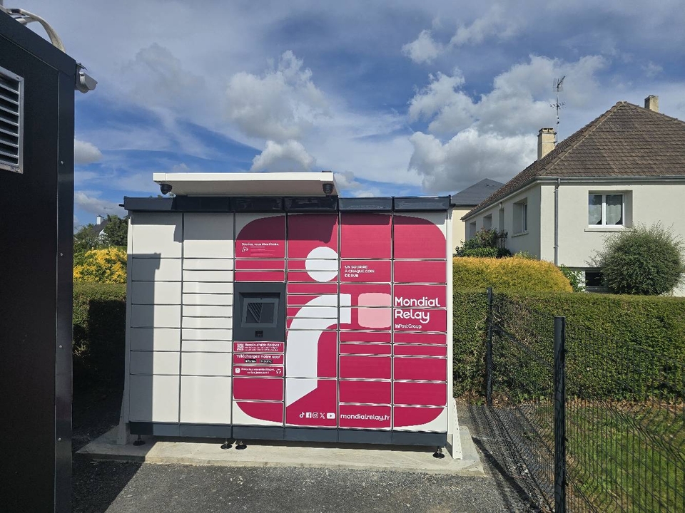 Locker 24/7 Village Fraîcheur, 856 856 Avenue de Paris, 50000 Saint-Lô