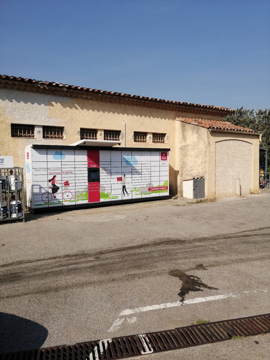 Locker 8 à Huit Seillans, 25 25 Montée des Ferrages, 83440 Seillans