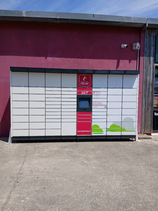 Locker 24/7 V and b, 1 1 Impasse de Penn ar Créac'h, 29100 Douarnenez