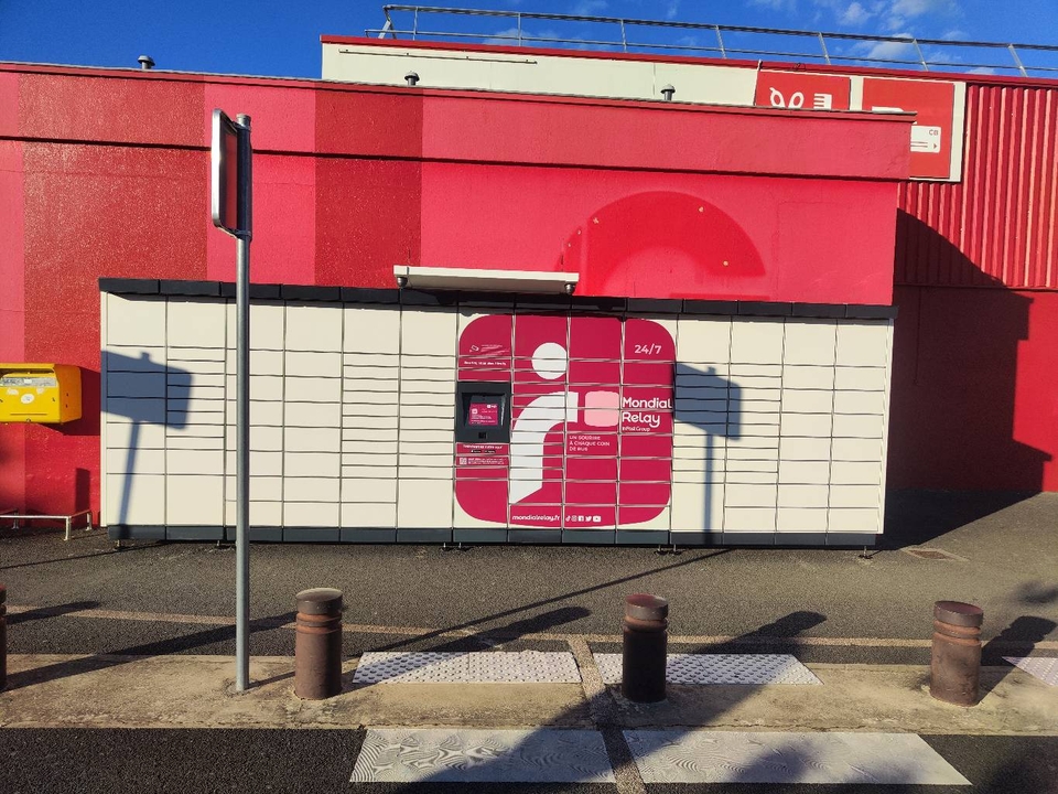Locker 24/7 Intermarche les Casseaux Limoges, 38 38 Avenue des Casseaux, 87000 Limoges