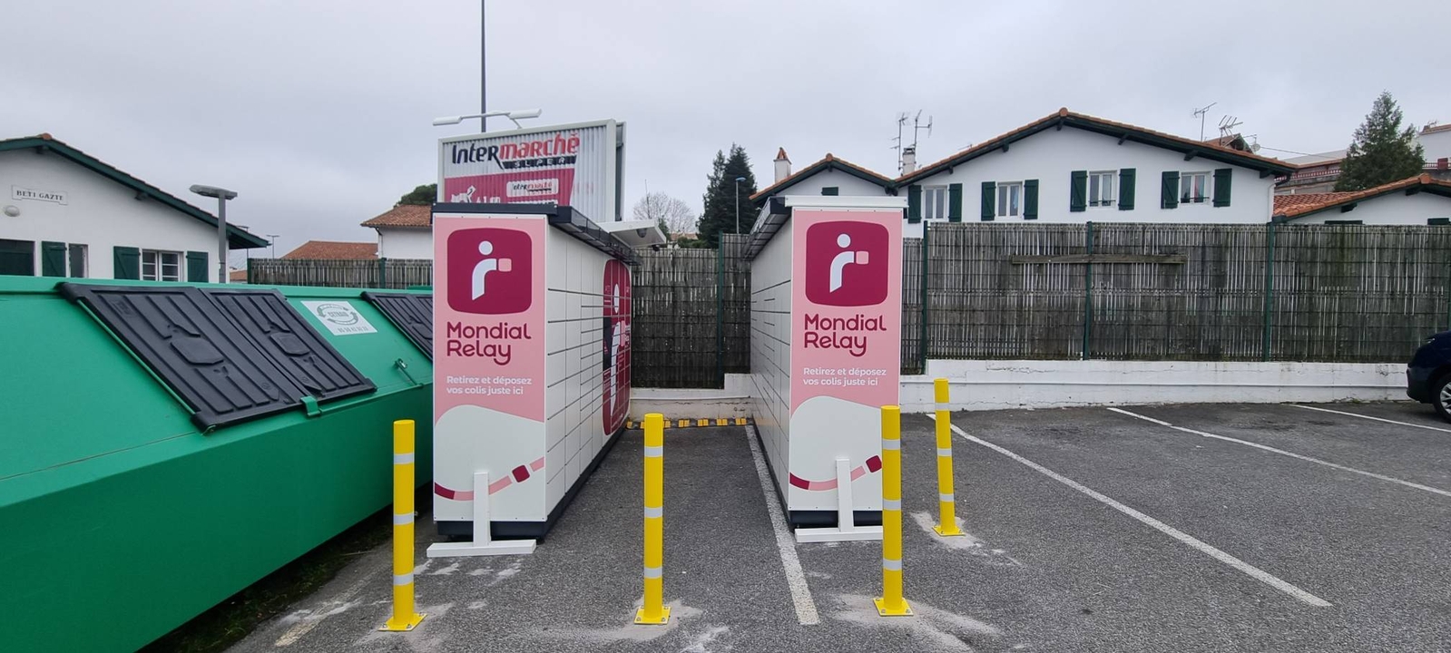 Locker Mr Bricolage Hendaye, 51 51 Rue de Hapetenia, 64700 Hendaye