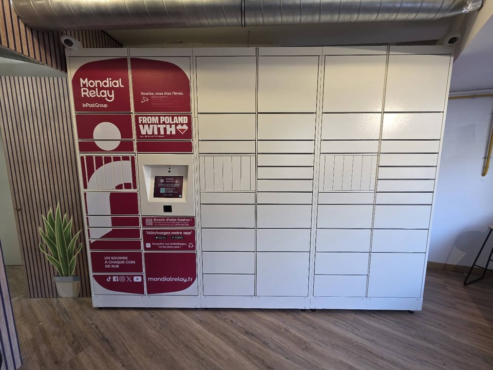 Locker Wilson Laverie, 6 6 Avenue Wilson, 56400 Auray