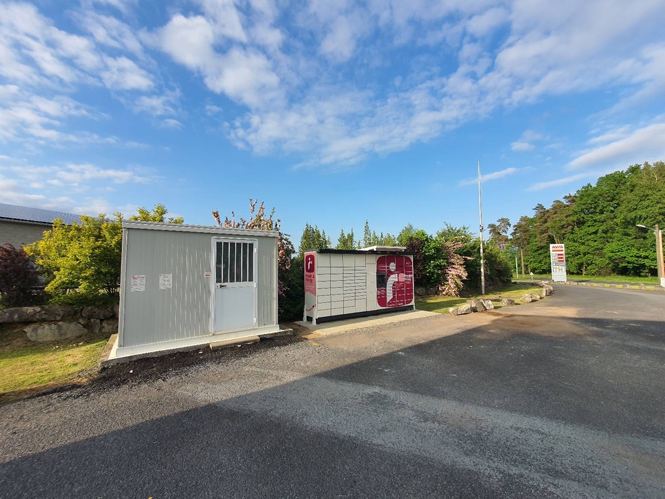 Locker 24/7 Station Avia St Privat, La Combe des Anges, 19220 Saint-Privat