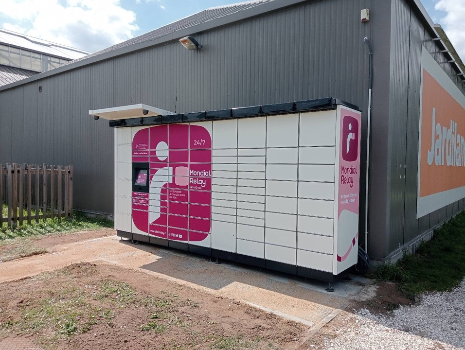 Locker 24/7 Jardiland 78410 Flins Sur Seine, D14, 78410 Flins-sur-Seine