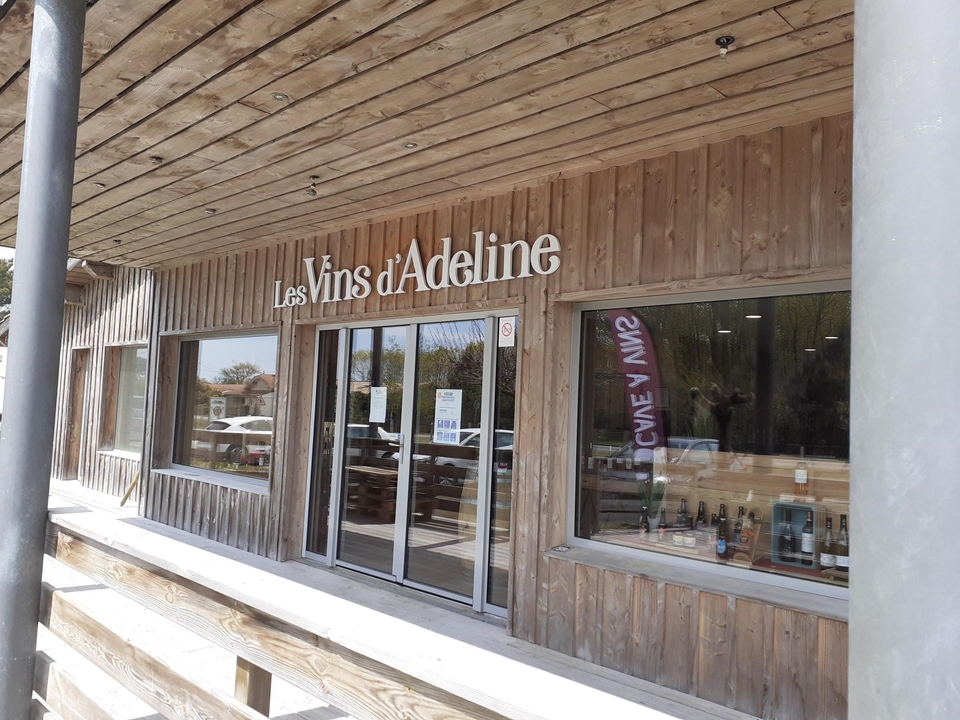 Les Vins d'Adeline, 63 Avenue de Bordeaux, 33680 Le Porge