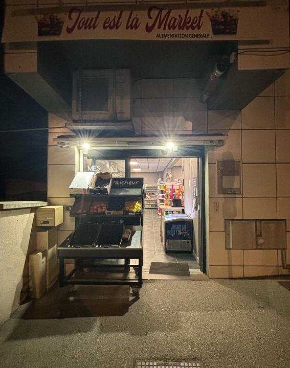 Tout Est la Market, 9 Rue de la Flache, 42290 Sorbiers