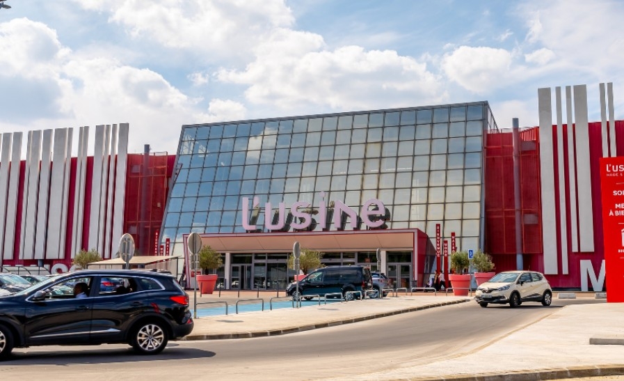 Locker l Usine Mode et Maison 78140 Velizy Villacoublay, 35 35 Rue André Citroën, 78140 Vélizy-Villacoublay