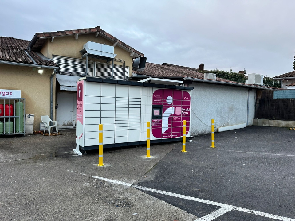Locker 24/7 Carrefour Saint Nauphary, 788 788 Route d'Albi, 82370 Saint-Nauphary