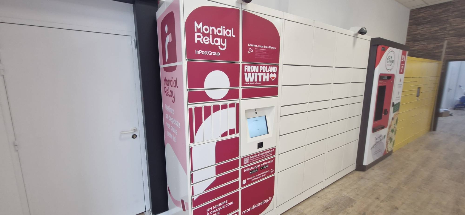 Locker 24/7 Les Halles Autonomes, 23 1 Place Carnot, 26100 Romans-sur-Isère