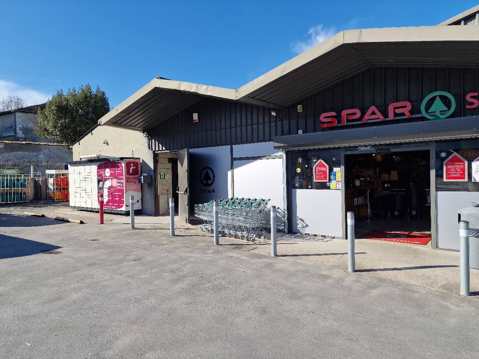 Locker 24/7 Spar Saint Severin, 43 43 Rue du Périgord, 16390 Saint-Séverin