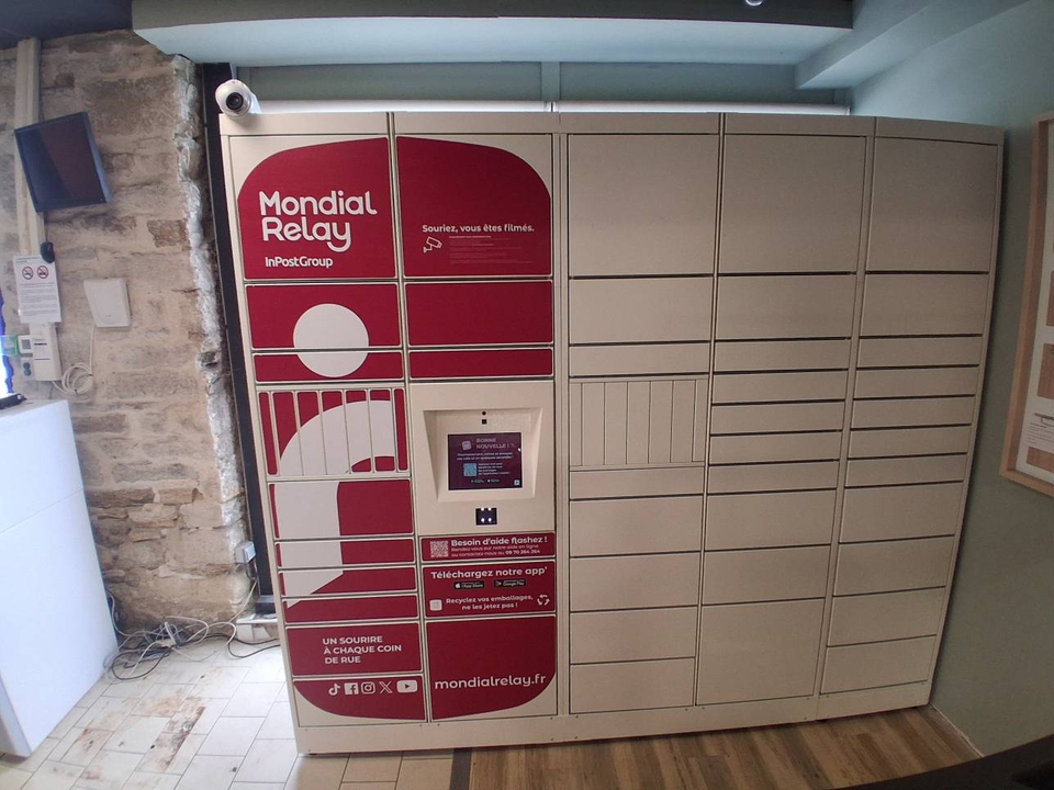 Locker Utile, 82 82 Quai de l'Odet, 29000 Quimper