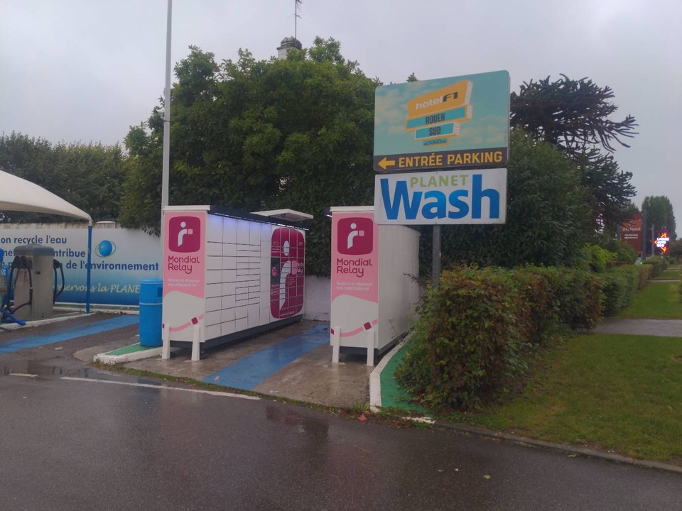 Locker 24/7 Planet Wash 76120 Saint-Etienne-Du-Rouvray, 25 25 Avenue des Canadiens, 76800 Saint-Étienne-du-Rouvray