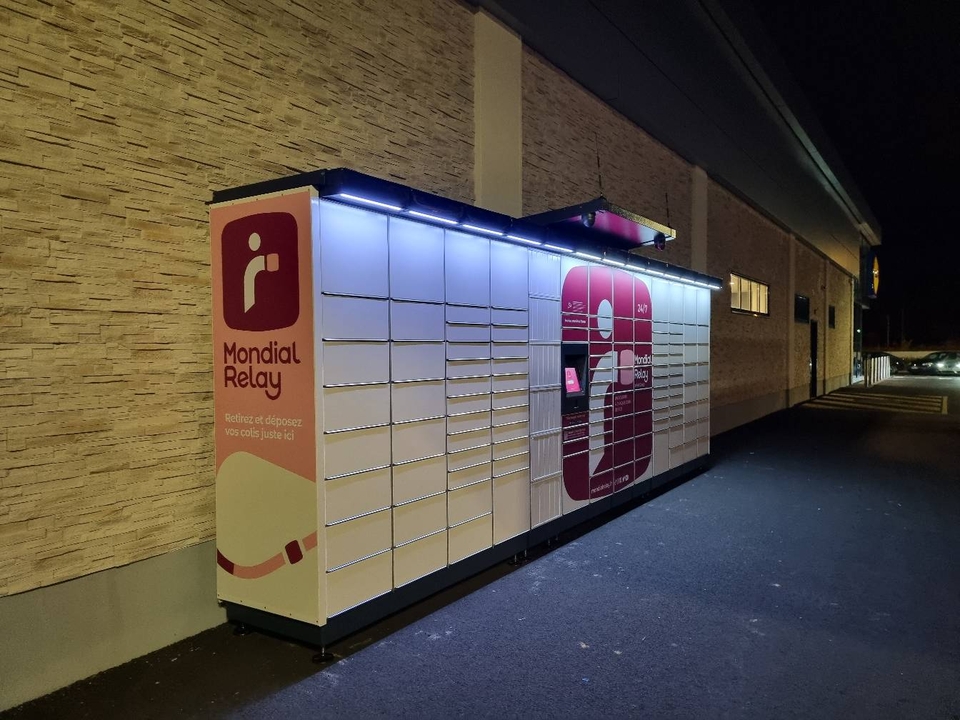 Locker Lidl RN7 26700 Pierrelatte, Rue Pierre Larousse, 26700 Pierrelatte