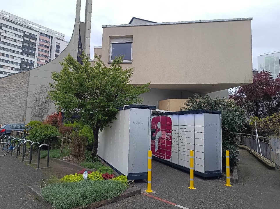 Locker 24/7 Centre Bernanos 67000 Strasbourg, 30 4 Rue de Palerme, 67000 Strasbourg