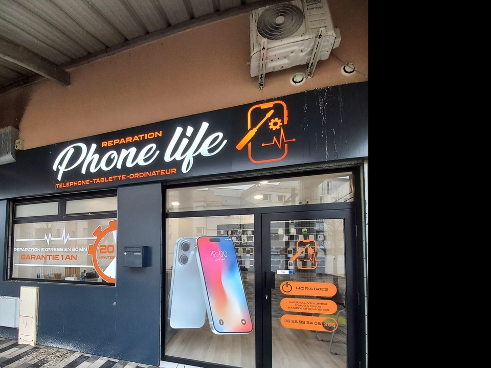 Phone Life, 229 Avenue de l'Europe, 77176 Savigny-le-Temple