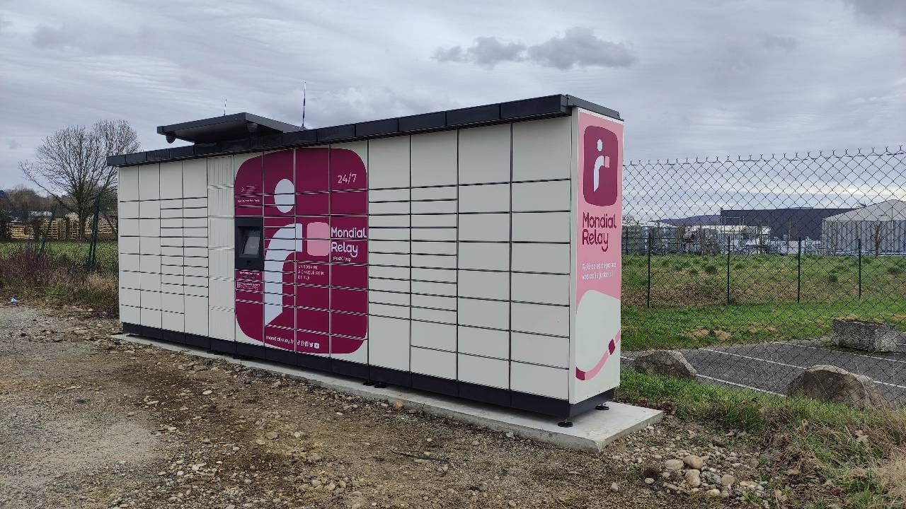 Locker Biere Dep t Trevoux ., 348 348 Allée des Filieristes, 01600 Trévoux