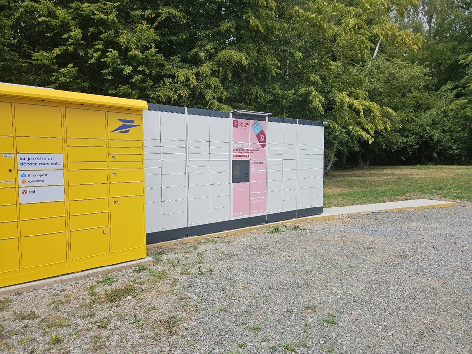 Locker 24/7 E.Leclerc Drive, 58 56 Route nationale, 60650 Saint-Aubin-en-Bray