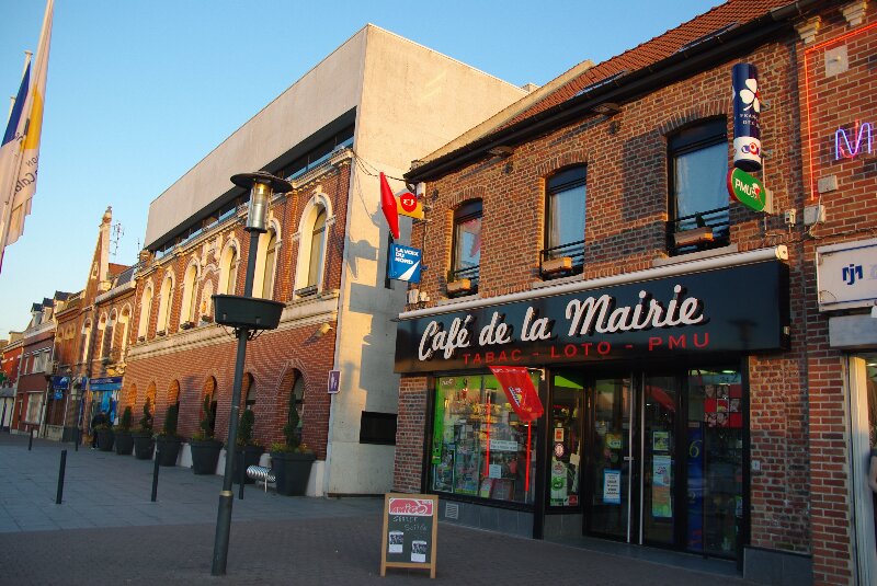 Cafe de la Mairie Harnes, 33 Rue des Fusillés, 62440 Harnes