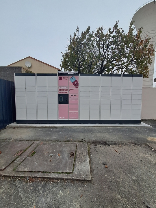 Locker 24/7 Ds Energie le le May sur Evre, 47 1 Rue d'Anjou, 49122 Le May-sur-Èvre