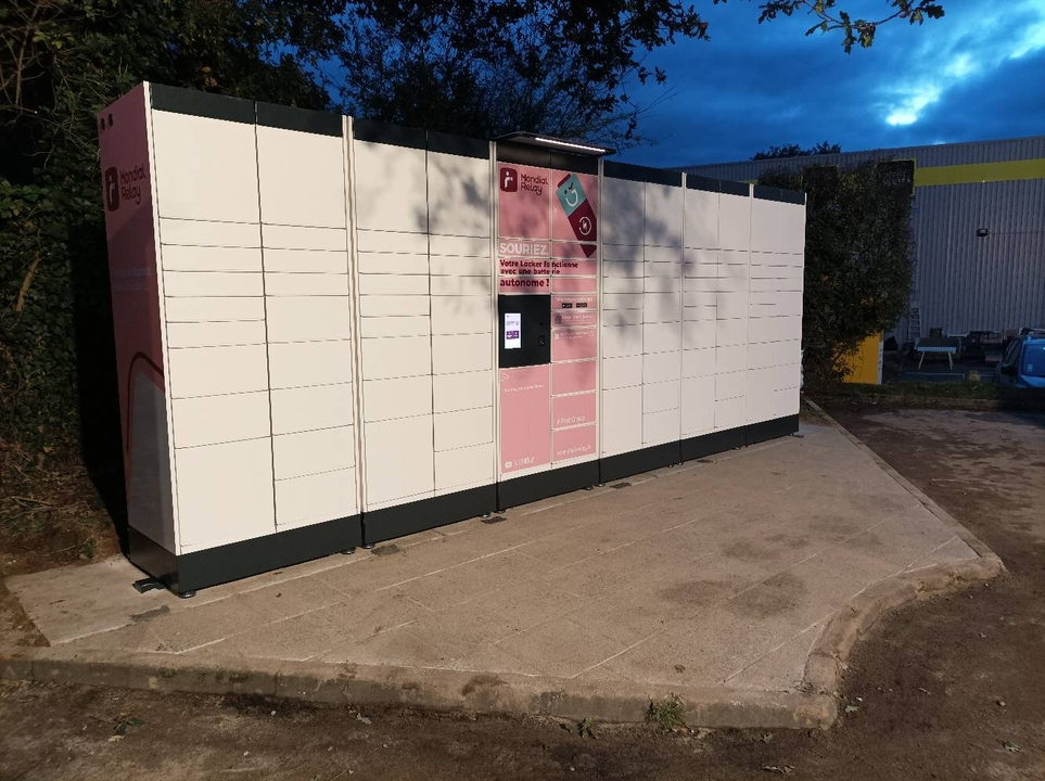 Locker Aldi 24/7, 1 1 Rue Ferdinand Pelloutier, 35700 Rennes