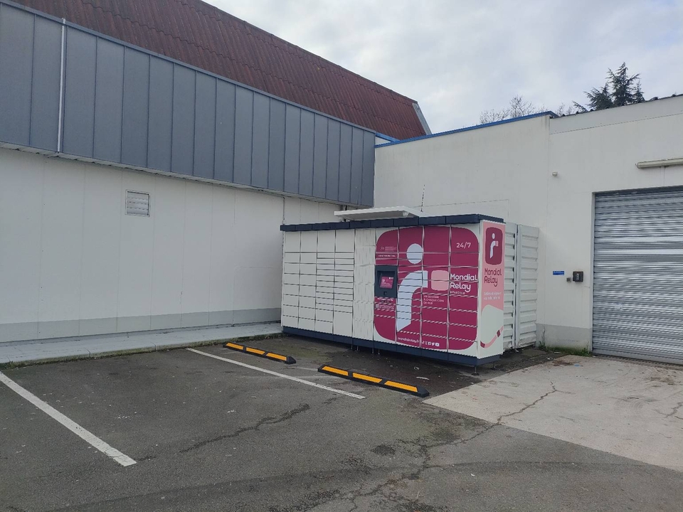 Locker 24/7 Lidl Rte de Clisson Nantes, 92 121 Route de Clisson, 44200 Nantes