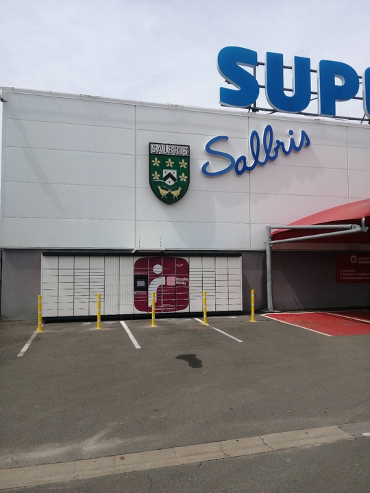Locker 24/7 Super U Salbris, Avenue de la Résistance, 41300 Salbris