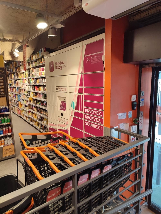 Locker Franprix rue de Javel 75015 Paris, 152 152 Rue de Javel, 75015 Paris