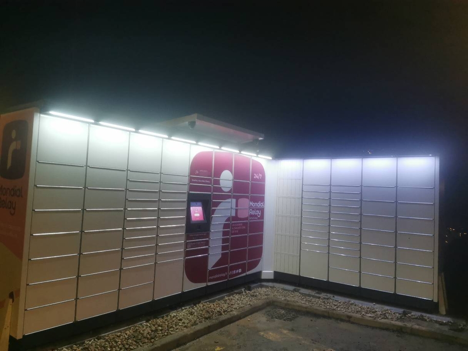 Locker 24/7 Lidl Voisins le Bretonneux, 29 26 Rue aux Fleurs, 78960 Voisins-le-Bretonneux