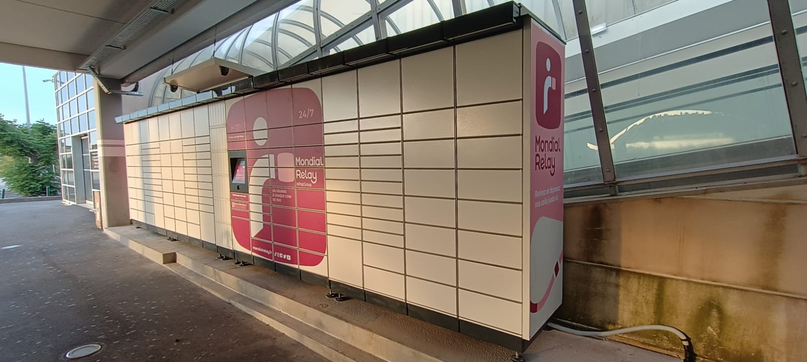 Locker 24/7 E.Leclerc Deveze 34536 Béziers, Avenue du Pech de Valras, 34500 Béziers