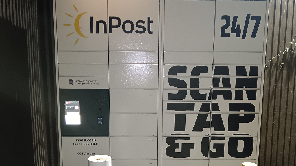 InPost's photo of the locker: InPost UK00104085