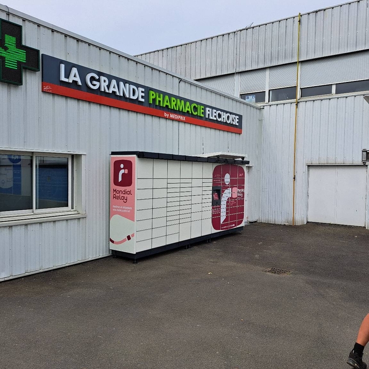 Locker 24/7 E.Leclerc 72200 La Flèche, 7 Rue Henri Dunant, 72200 La Flèche