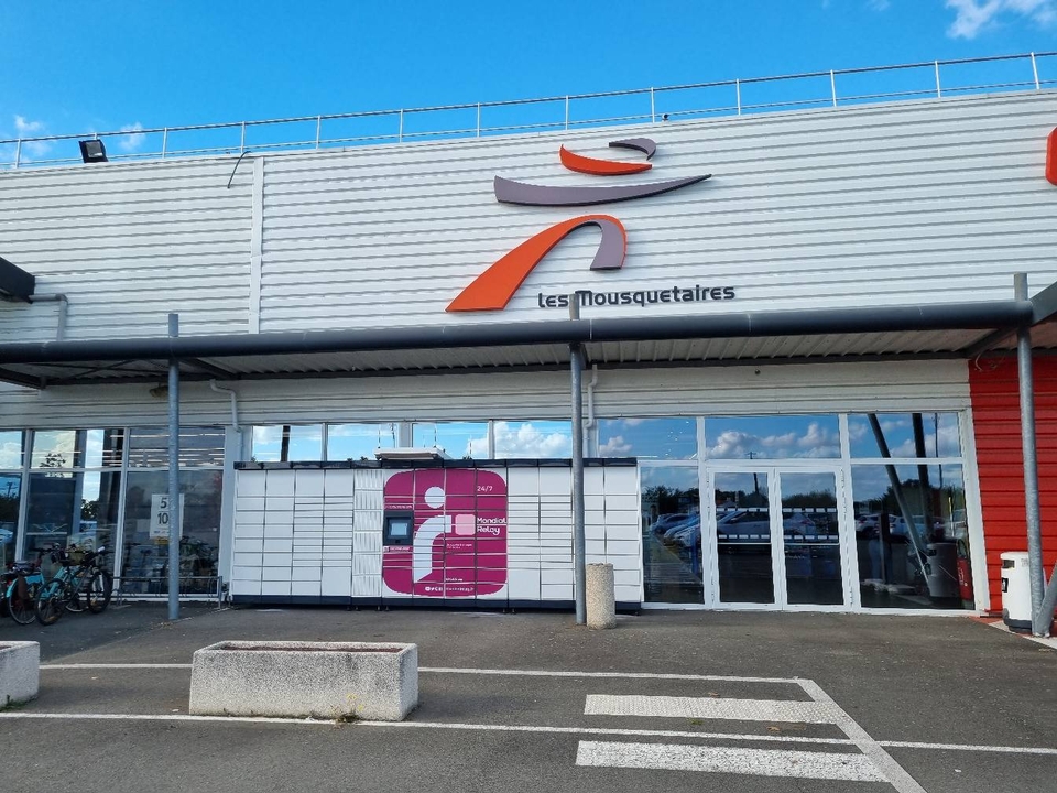 Locker 24/7 Intermarche Montaigu de Quercy, Avenue de Saint-Martin, 82150 Montaigu-de-Quercy