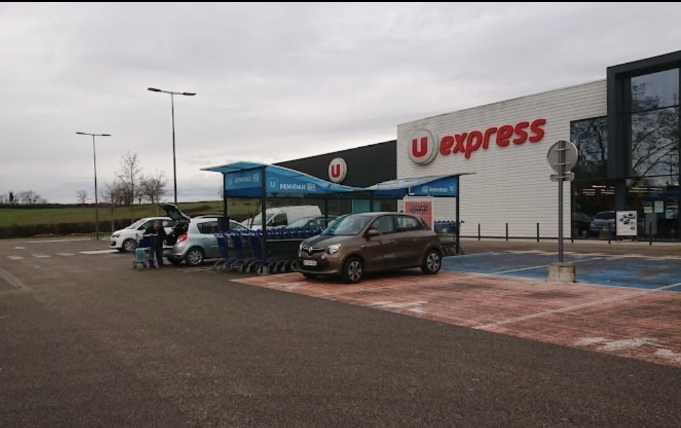 U Express, Avenue Francis Pautonnier, 71420 Perrecy-les-Forges