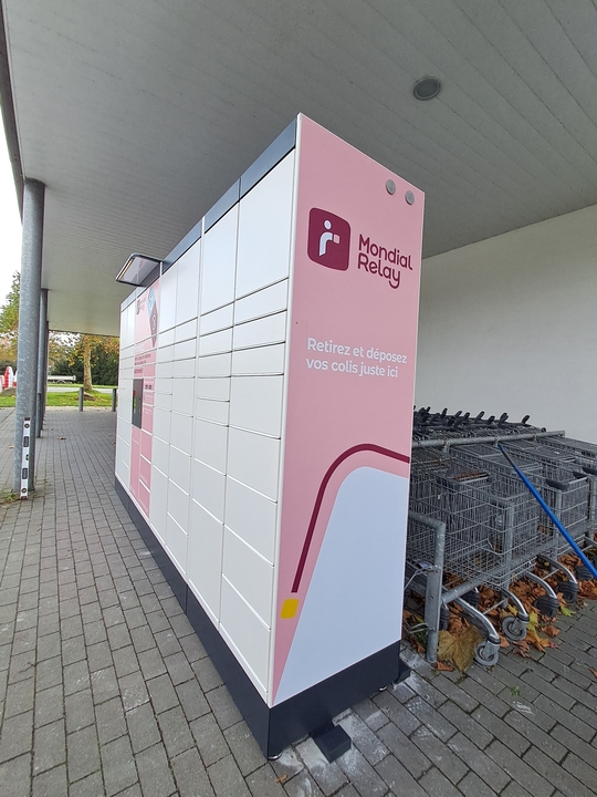 Locker 24/7 Lidl 29800 Landerneau, 1 1 Allée du Bois Noir, 29800 Landerneau