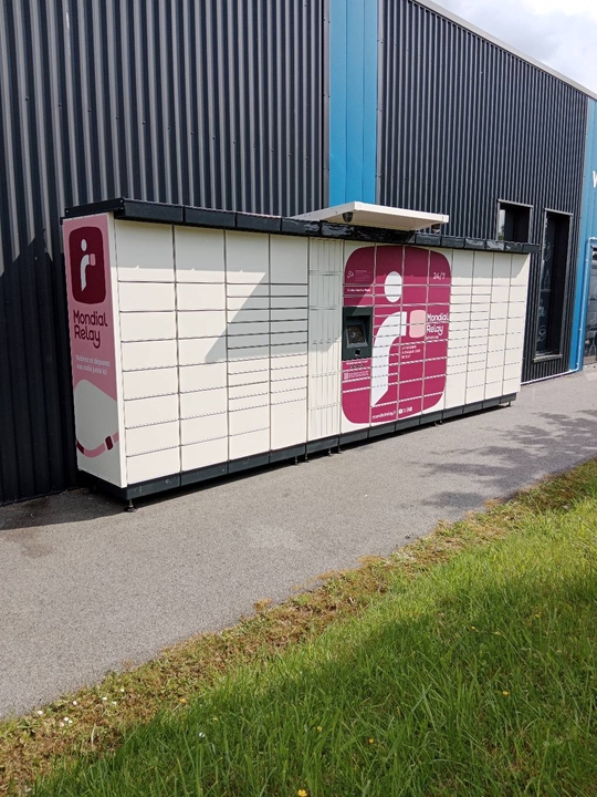 Locker 24/7 Centrakor 29100 Douarnenez, 1 Route de Brehuel, 29100 Douarnenez