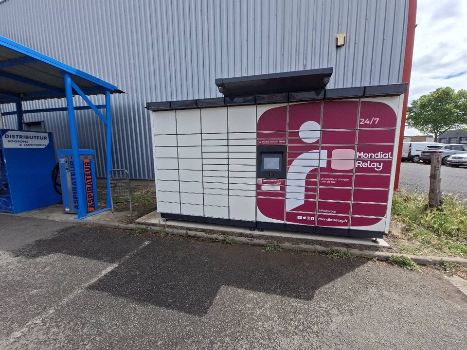 Locker 24/7 Rwash, 2 2 Rue Pierre et Marie Curie, 63360 Gerzat