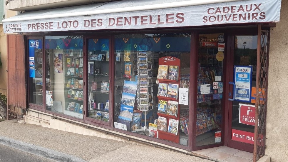 Presse des Dentelles, 2 Avenue Raspail, 84190 Beaumes-de-Venise