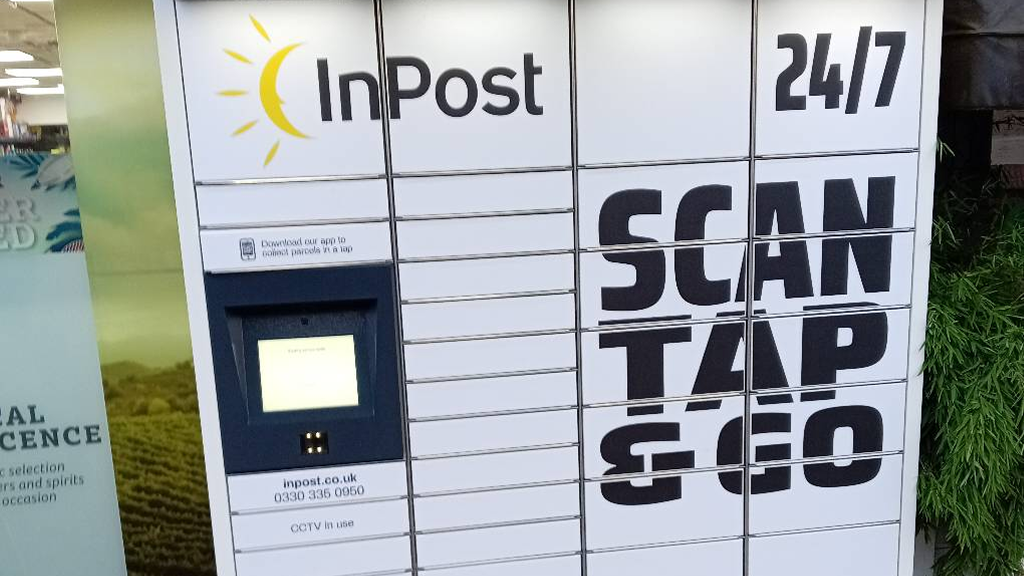 Zdjęcie paczkomatu od InPost: InPost UK00184618
