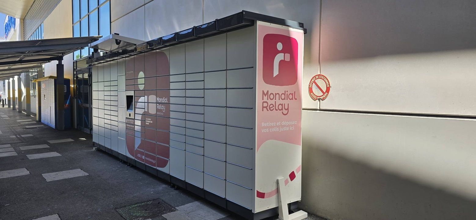 Locker 24/7 E.Leclerc, 1 1 Avenue du Général de Gaulle, 90000 Belfort