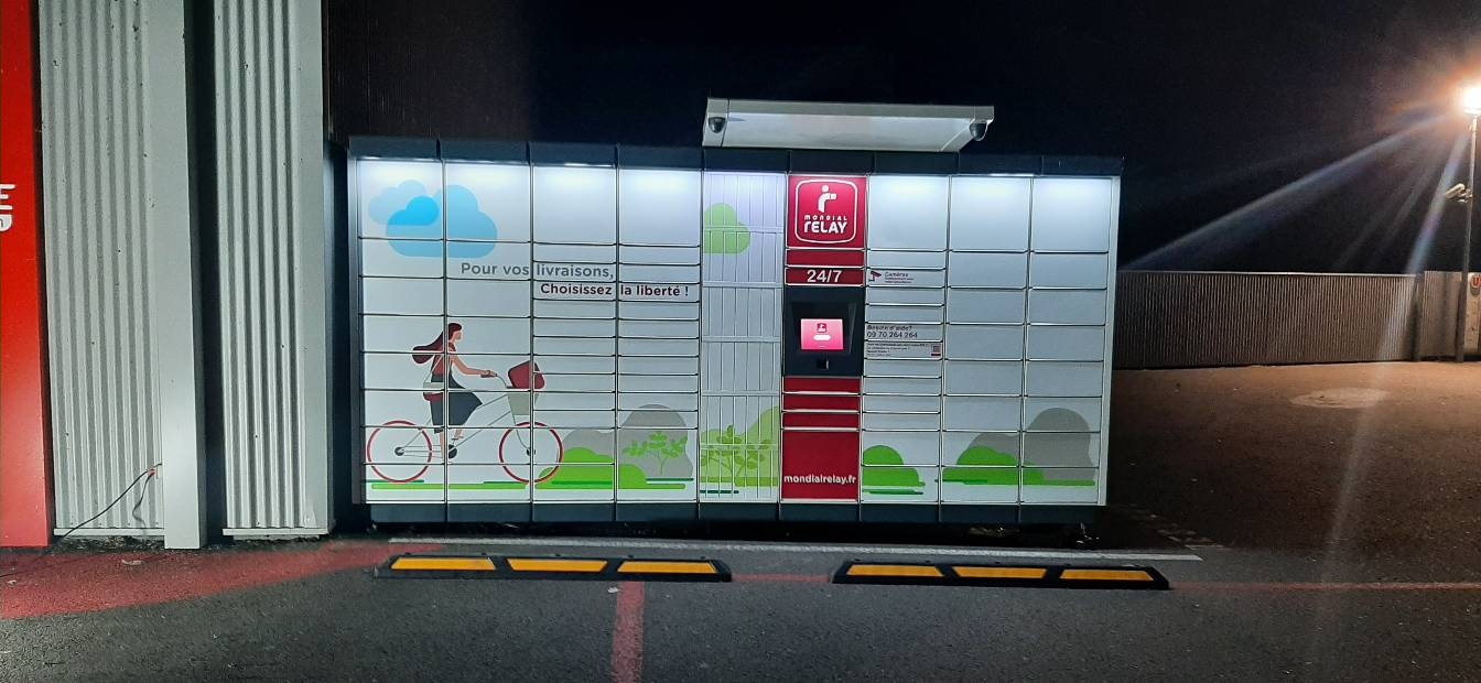Locker 24/7 Super U St Bonnet, Les Renauds, 71220 Saint-Bonnet-de-Joux