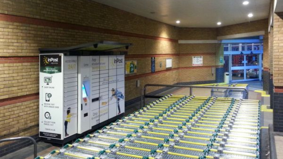 InPost's photo of the locker: InPost UKLON18669