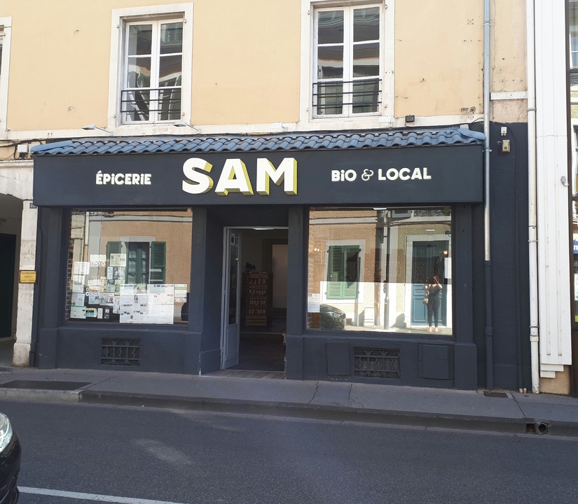 Sam Market, 16 Rue Montpensier, 64000 Pau