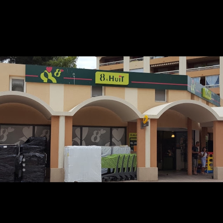 Carrefour City Hyeres Port, 1 Avenue Stephen Liegard, 83400 Hyeres