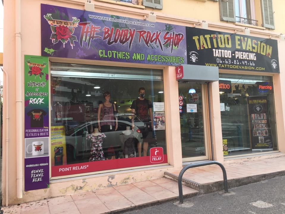 The Bloody Rock Shop, 589 Av de Cannes, 06210 Mandelieu la Napoule